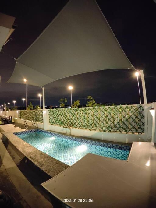 Prima Guest House - Puncak Alam Homestay Mus-Lim Friendly Bandar Puncak Alam المظهر الخارجي الصورة