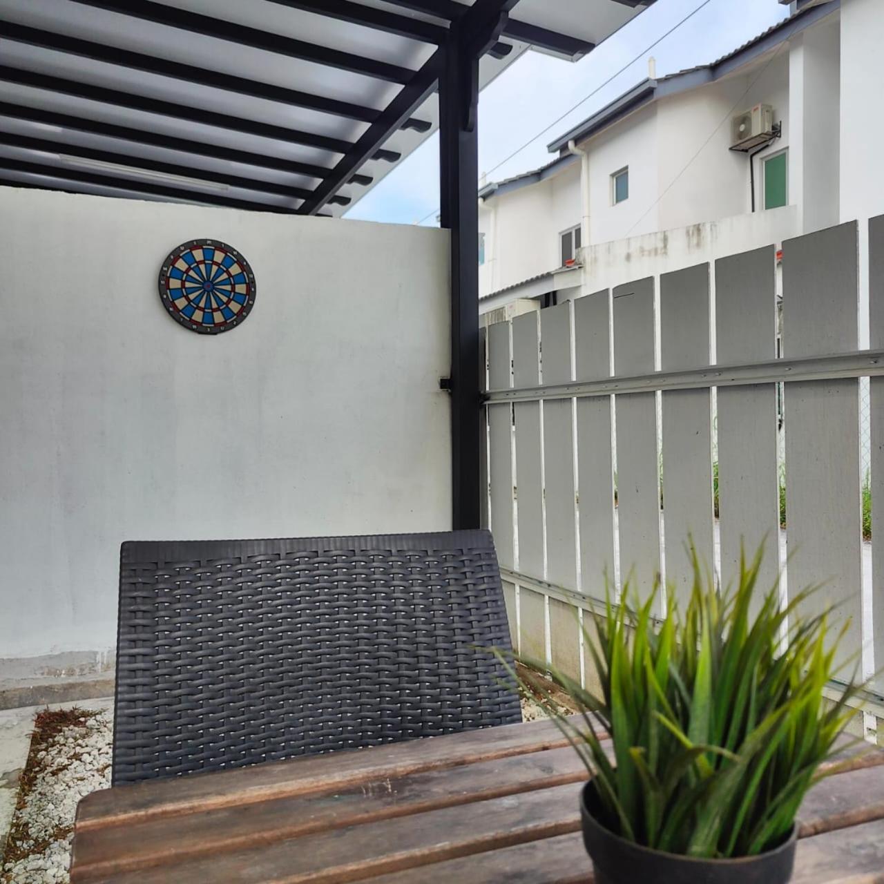 Prima Guest House - Puncak Alam Homestay Mus-Lim Friendly Bandar Puncak Alam المظهر الخارجي الصورة
